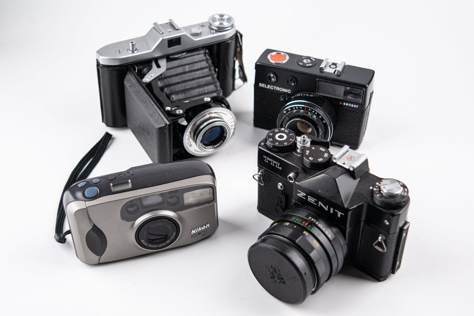 Vintage Cameras in Berlin: Best Shops and Tips