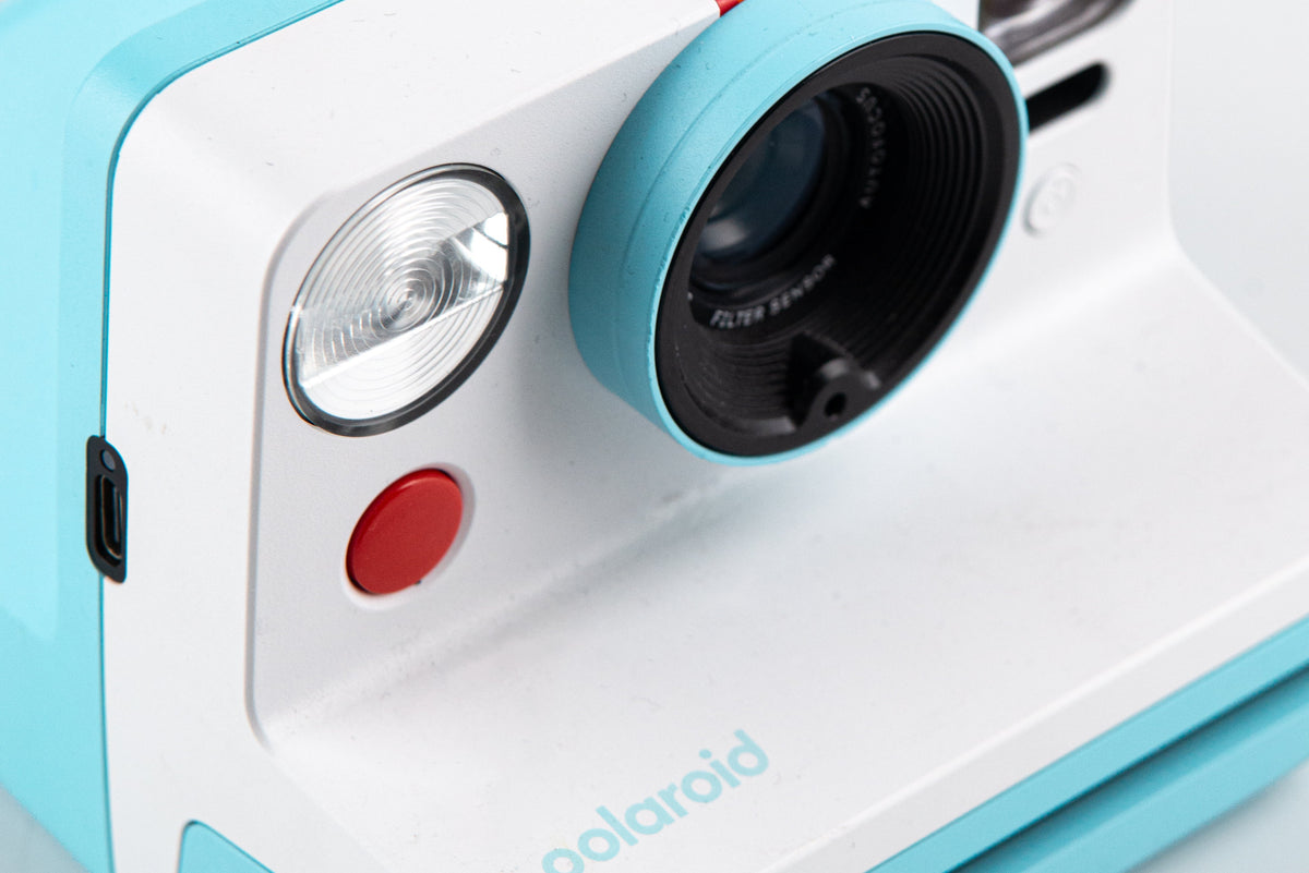 How to Use Flash with Polaroid Cameras