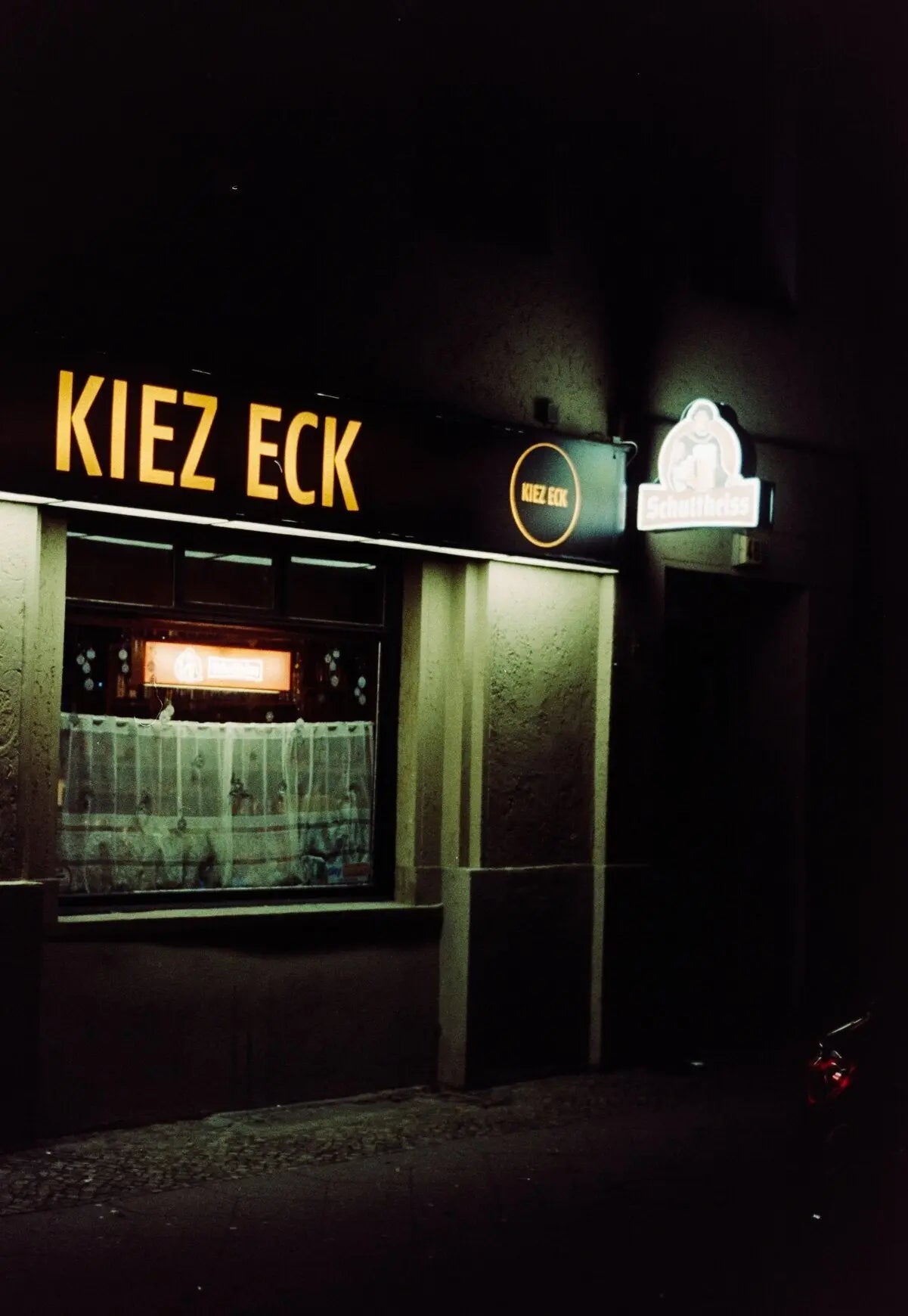 What Is a Neutral Film Scan? – Berlin Photo Studio