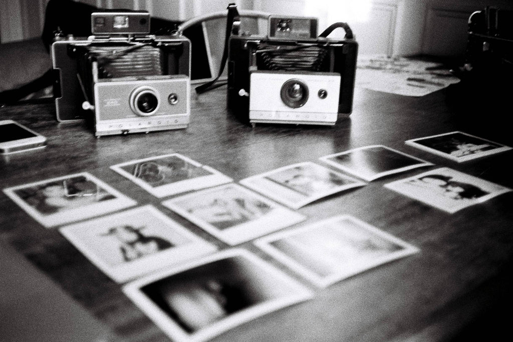 Polaroid 215 Automatic – Vintage Folding Packfilm Camera – analogue camera gallery view 6 of 9