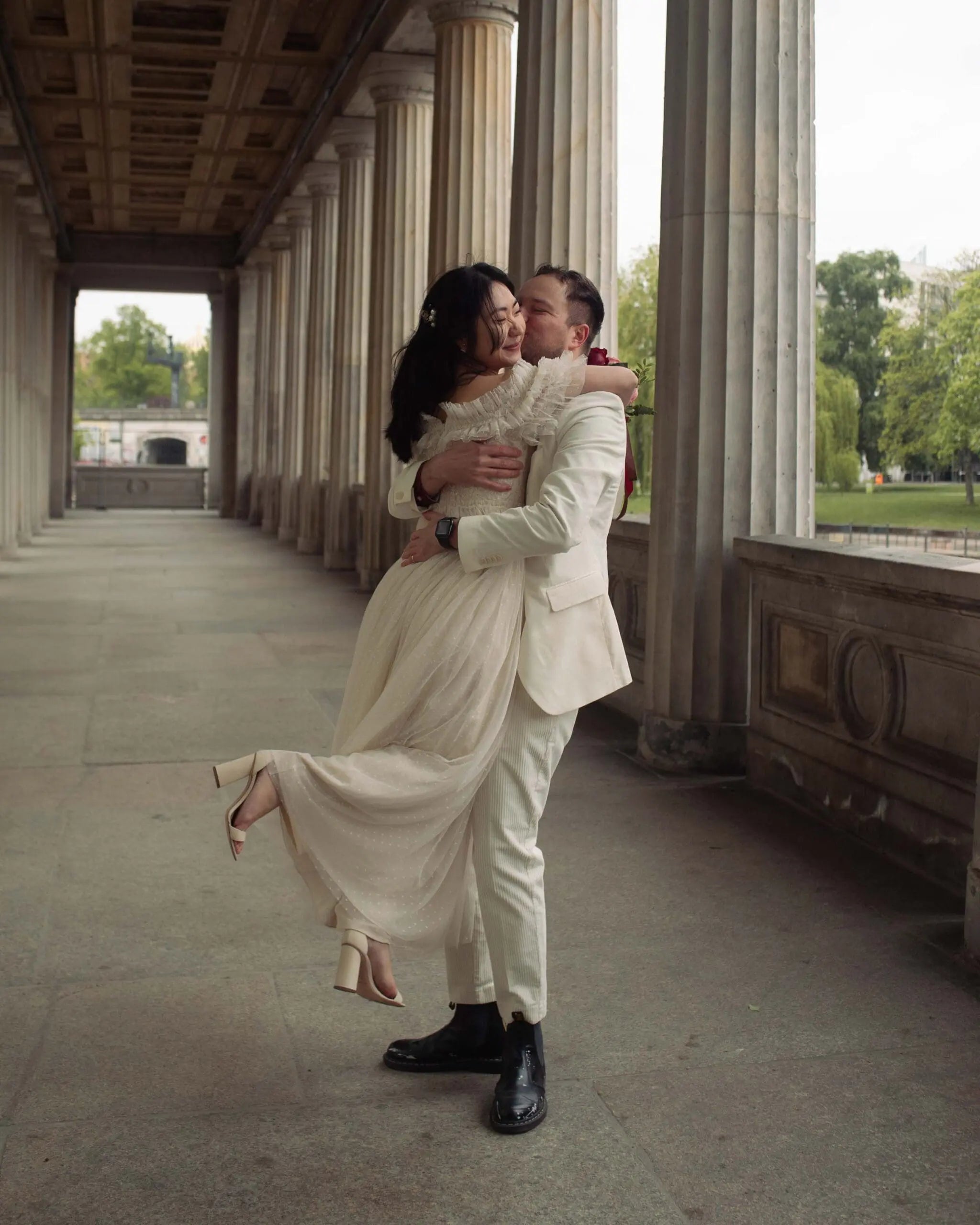 Wedding Photography – Capture Your Day with Timeless Analog & Digital Images Photo Studio Berlin