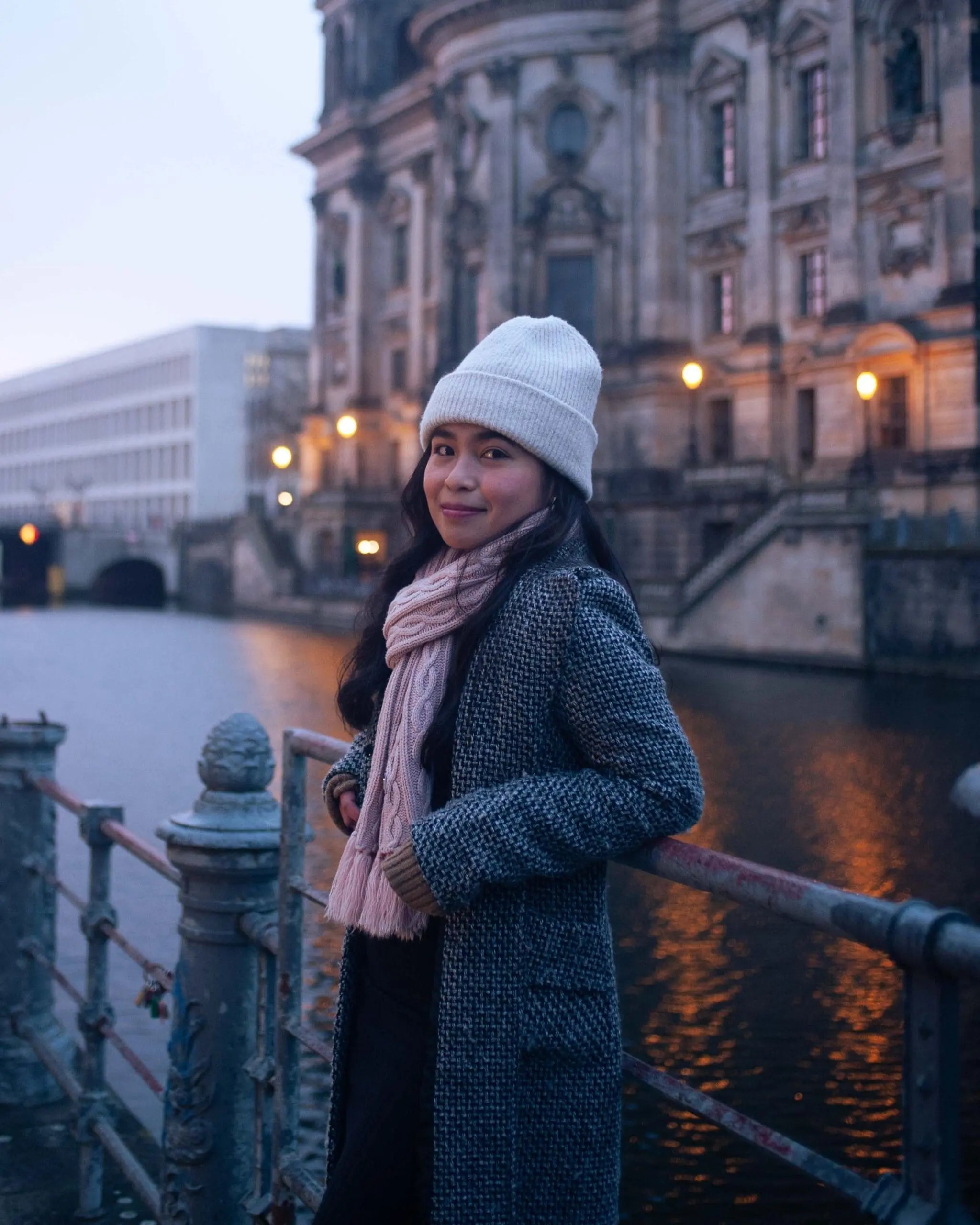 Outdoor Photoshoot – Natural & Authentic Portraits in Berlin Photo Studio Berlin