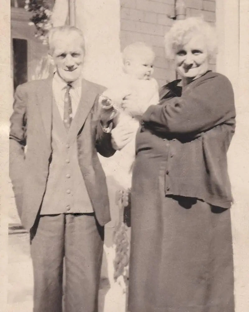 Photo Restoration - Restore and Preserve Your Memories Photo Studio Berlin