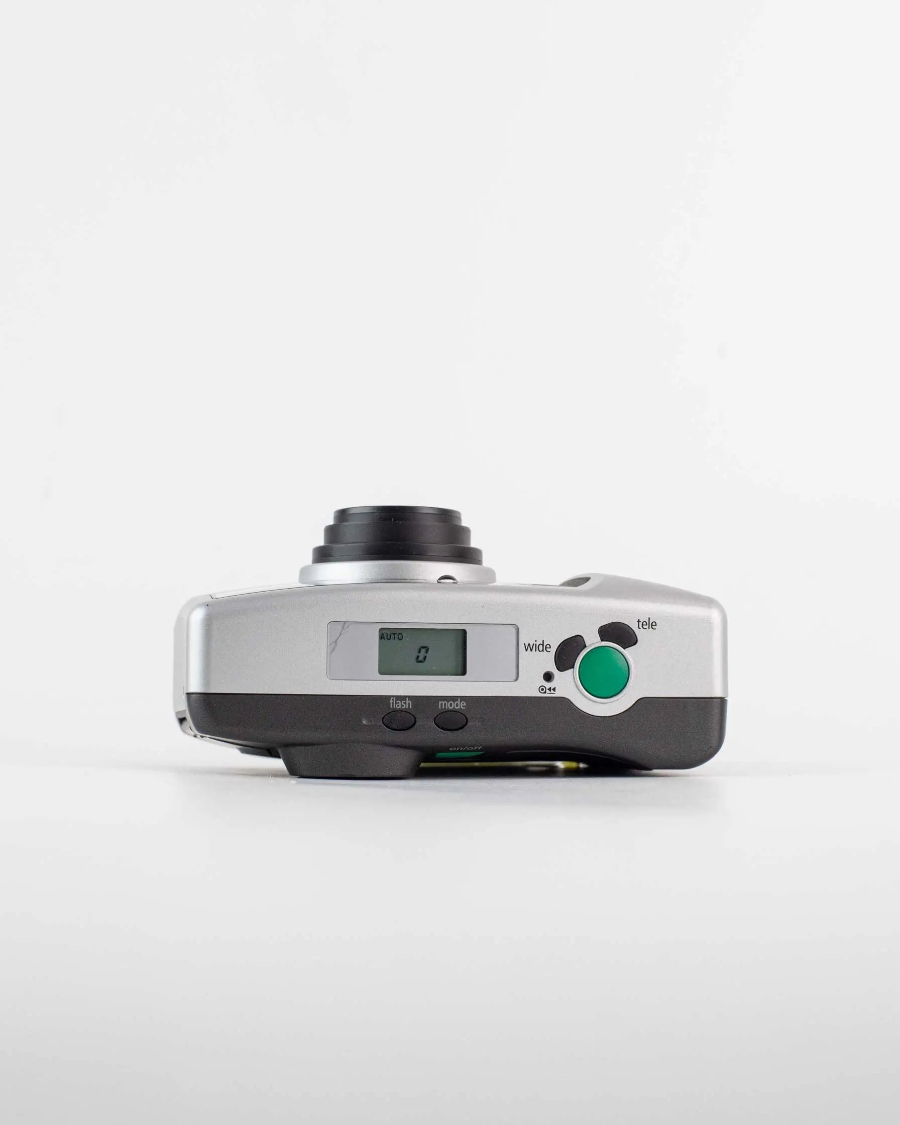 Rollei Giro 70 product view 3 – photographed 35mm film camera
