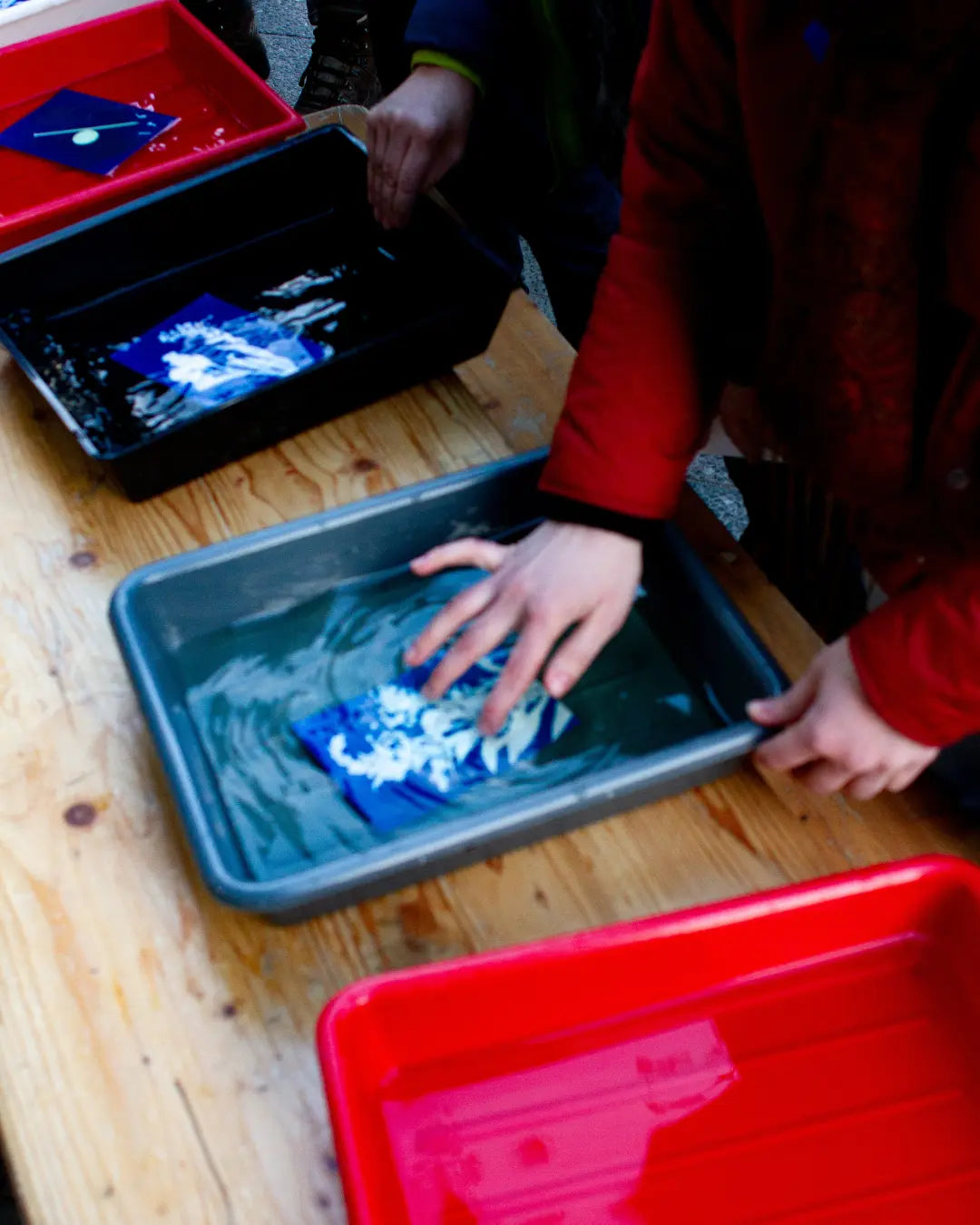 Cyanotype Workshop Berlin – Sunlight Printing Basics Photo Studio Berlin