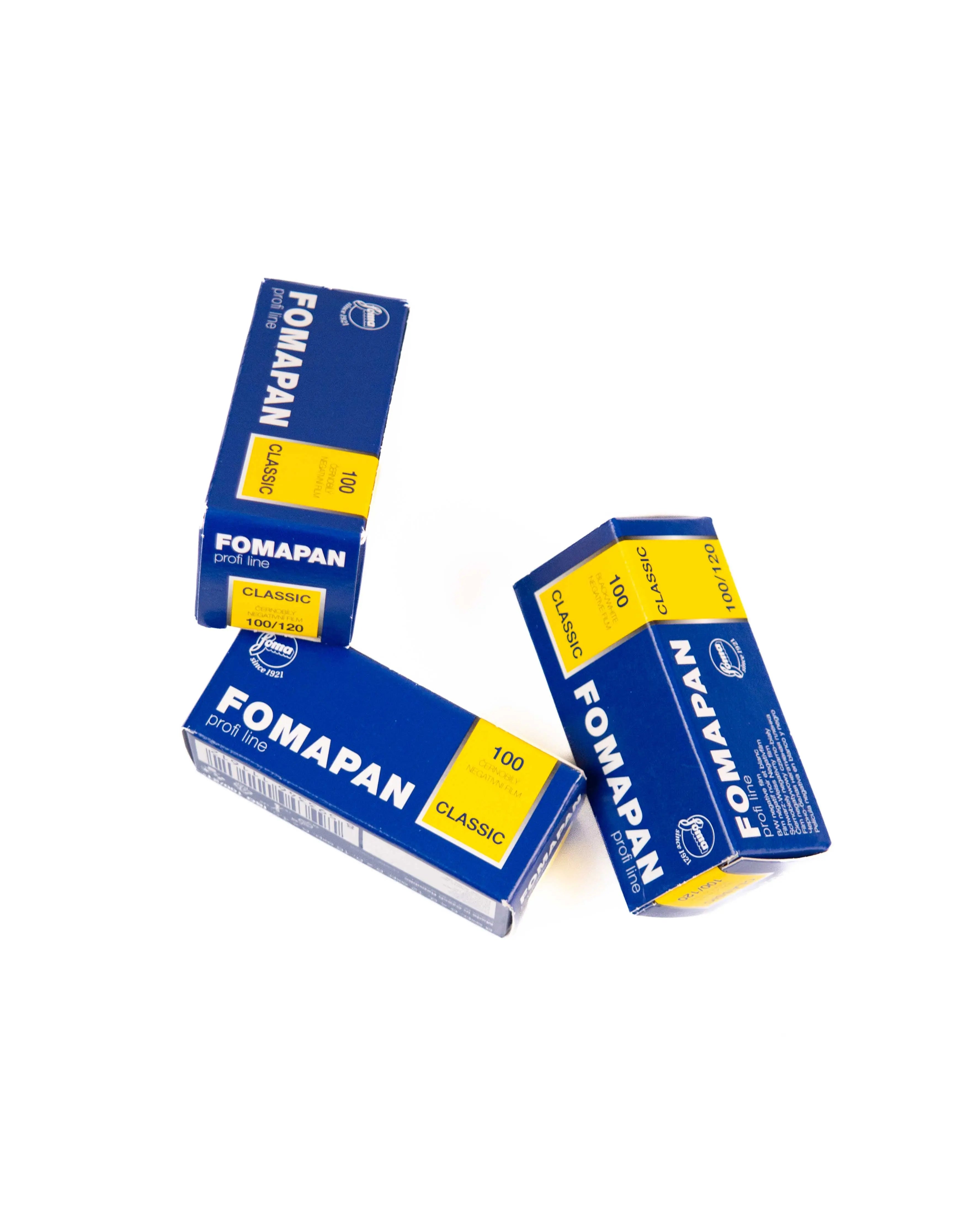 BW / Fomapan 100 - 120 Medium Format Photo Studio Berlin