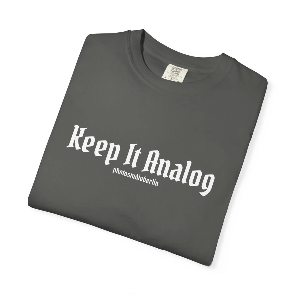 Keep It Analog T-Shirt — Vintage Retro Graphic Tee - Photo Studio Berlin