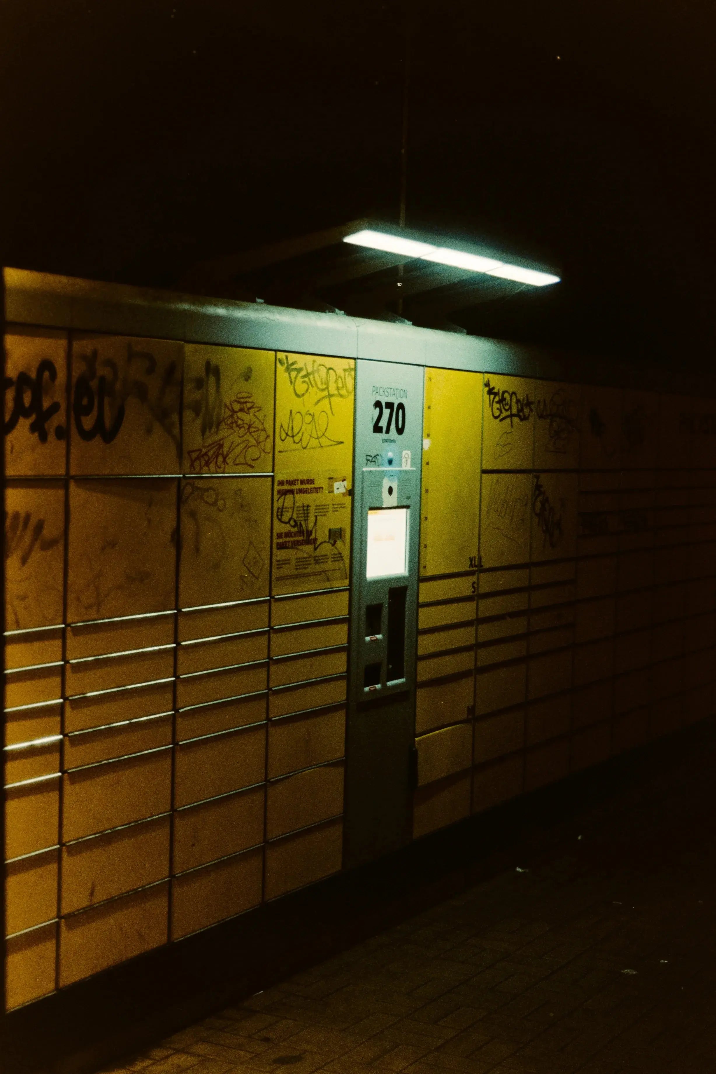 ECN2/C41 – Dimension 800T – 135/36 - Photo Studio Berlin