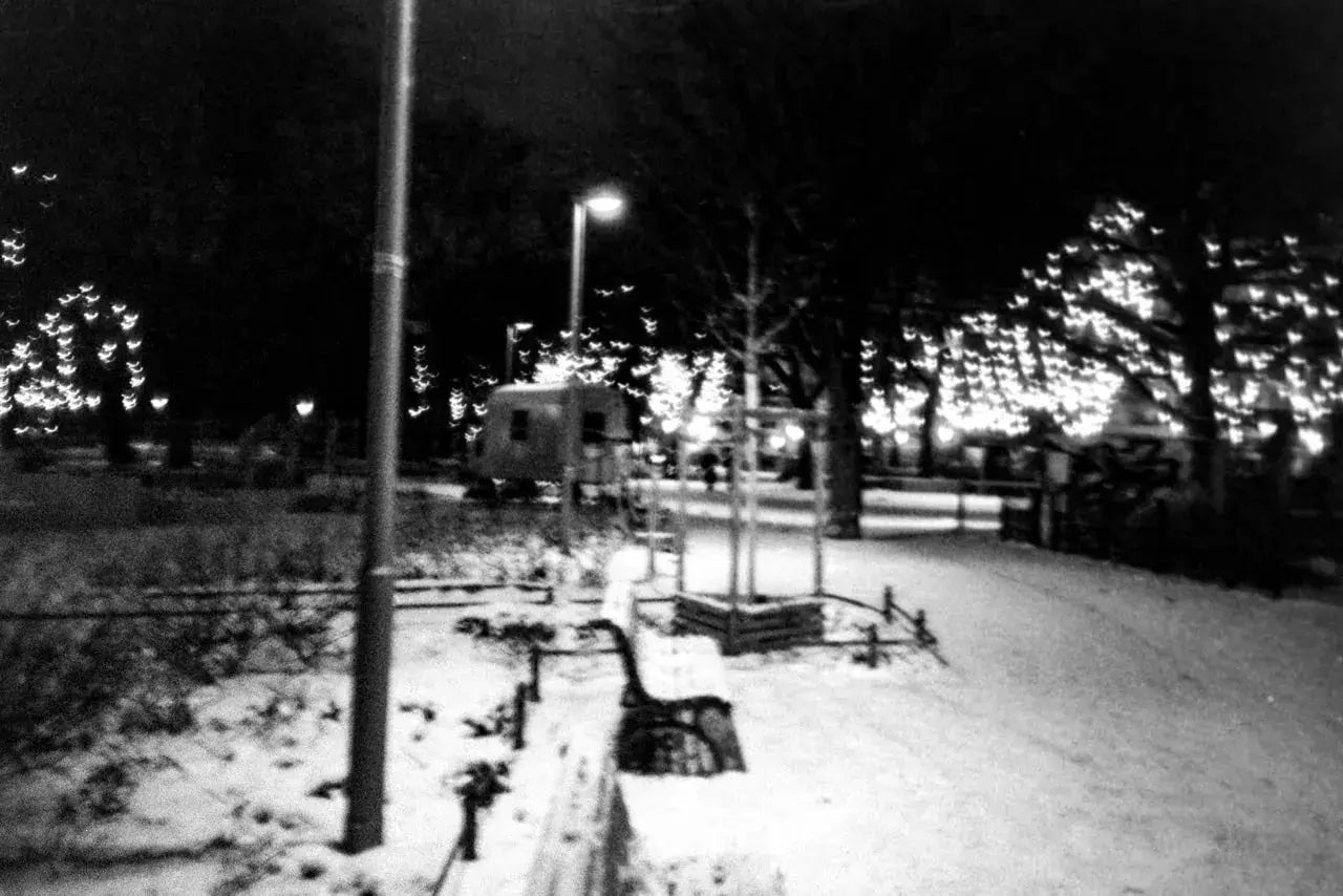 BW – Sburro 6400 ISO – 135/36 - Photo Studio Berlin