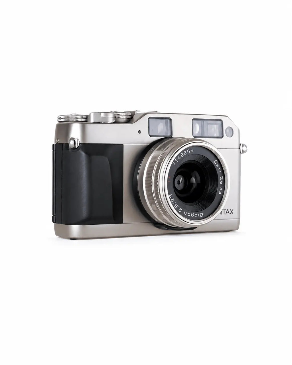 Contax G1 with Carl Zeiss Biogon 28mm f/2.8 – product view 3